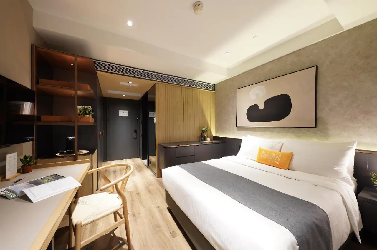 Dash Living On Prat Hong Kong Hotel